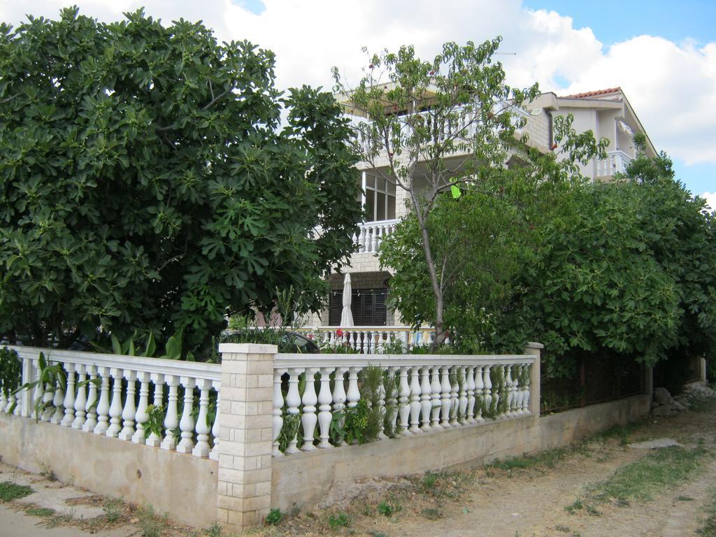 Apartments Nestor Tribalj Εξωτερικό φωτογραφία