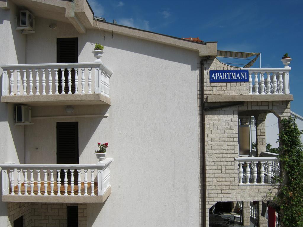 Apartments Nestor Tribalj Εξωτερικό φωτογραφία