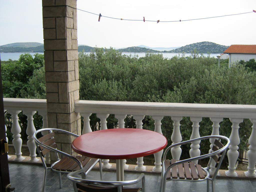 Apartments Nestor Tribalj Εξωτερικό φωτογραφία