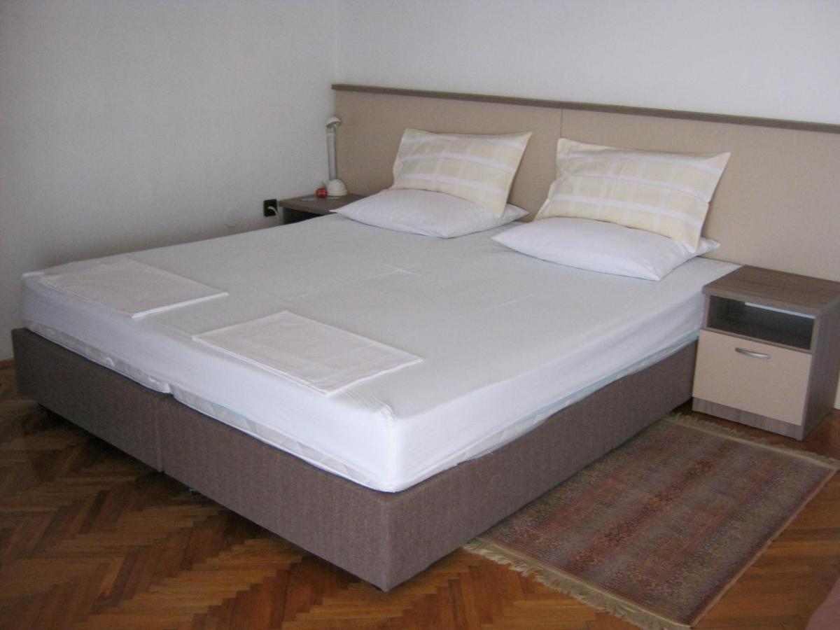Apartments Nestor Tribalj Εξωτερικό φωτογραφία